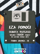 TRASHAONICA: IZA PONOĆI - KAROLINA RIJEKA